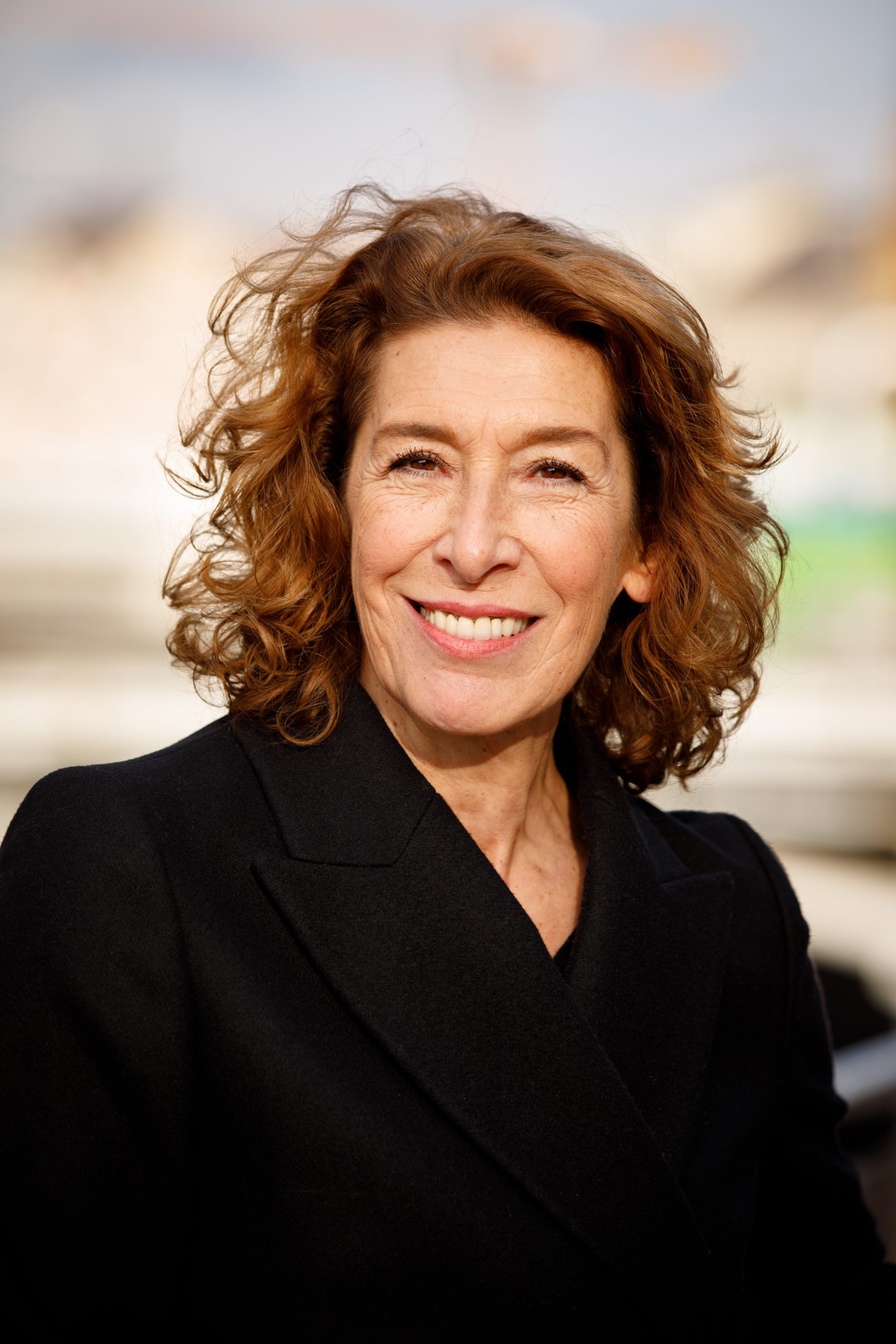 Adele Neuhauser scenario agentur für film und fernsehen GmbH